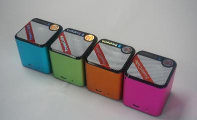 【迷你小四方塊藍(lán)牙音響 藍(lán)牙免提通話 帶FM收音 工廠私模批發(fā)】價格_廠家_圖片 -